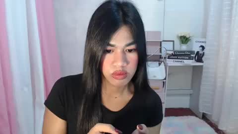 Snapshot of sweet_melonxxx chatting on January 27, 1:59 am Melon online show from January 27, 1:59 am