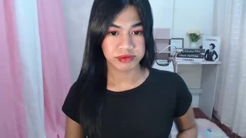 Snapshot of sweet_melonxxx chatting on January 28, 2:53 am Melon online show from January 28, 2:53 am