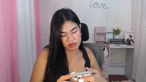 Snapshot of sweet_melonxxx chatting on February 25, 2:33 pm Melon online show from February 25, 2:33 pm