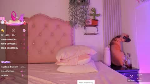 Snapshot of sweet_nicole_1 chatting on December 22, 5:59 am Nicol online show from December 22, 5:59 am