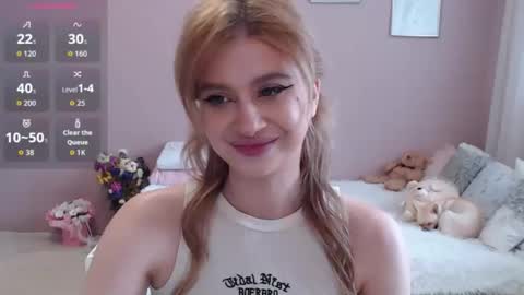 sweet_nicole_333 online show from September 12, 7:30 am