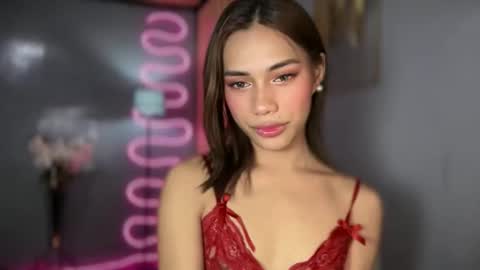 sweet_nikki03 online show from May 17, 8:12 am