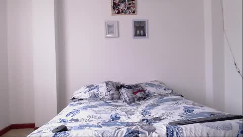 Snapshot of sweet_paradisex5 chatting on September 15, 12:16 pm sweet_paradisex5 online show from September 15, 12:16 pm