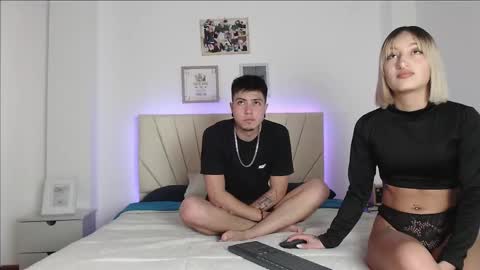 Snapshot of sweet_paradisex5 chatting on October 2, 11:50 am sweet_paradisex5 online show from October 2, 11:50 am