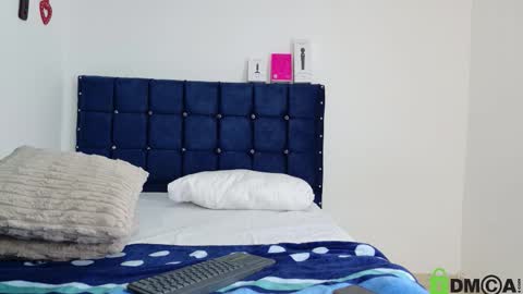 sweet_poisonx online show from February 6, 6:55 pm