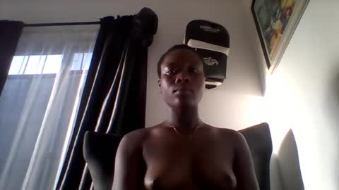 Snapshot of sweet_rayaxx chatting on April 12, 6:18 am raya online show from April 12, 6:18 am