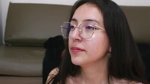 Sammy Lauren online show from April 23, 8:00 pm