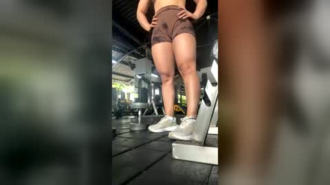 Snapshot of sweet_sara2 chatting on June 16, 2:52 pm Sara online show from June 16, 2:52 pm