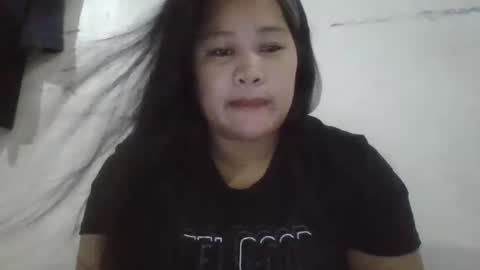 Snapshot of sweet_shafarah chatting on March 15, 10:43 am sweet_shafarah online show from March 15, 10:43 am