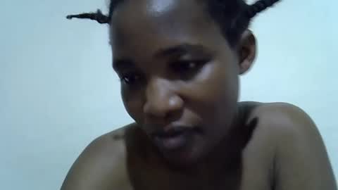 Snapshot of sweet_shari chatting on October 1, 4:57 pm Princess shari online show from October 1, 4:57 pm