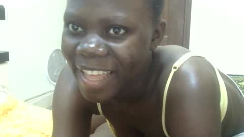 Snapshot of sweet_sharon01 chatting on September 15, 11:10 am Sharon online show from September 15, 11:10 am