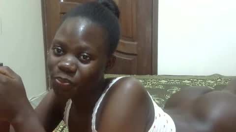 Snapshot of sweet_sharon01 chatting on September 16, 9:49 pm Sharon online show from September 16, 9:49 pm