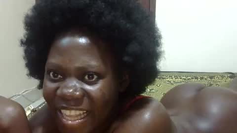 Snapshot of sweet_sharon01 chatting on September 24, 11:08 pm Sharon online show from September 24, 11:08 pm