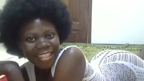 Snapshot of sweet_sharon01 chatting on September 25, 11:14 am Sharon online show from September 25, 11:14 am