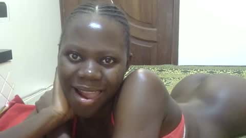 Snapshot of sweet_sharon01 chatting on October 2, 10:33 am Sharon online show from October 2, 10:33 am