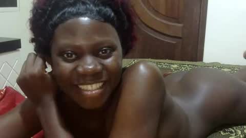 Snapshot of sweet_sharon01 chatting on October 10, 9:14 pm Sharon online show from October 10, 9:14 pm