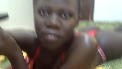 Snapshot of sweet_sharon01 chatting on October 21, 10:38 am Sharon online show from October 21, 10:38 am