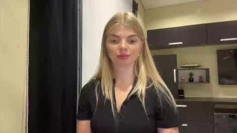 Mira online show from September 17, 7:48 pm