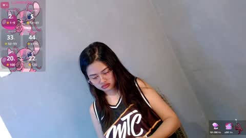 Leah online show from January 8, 11:32 am