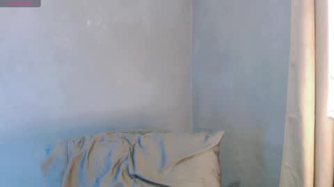 Leah online show from February 18, 1:11 pm