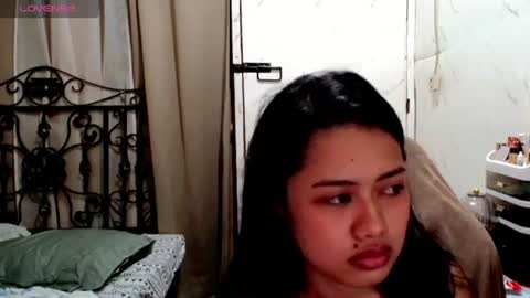 Snapshot of sweet_sirenxx chatting on July 15, 6:07 am Leah online show from July 15, 6:07 am