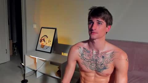 sweet_smith8 online show from February 5, 9:18 pm