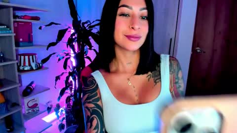 sophie leone online show from October 19, 1:39 am