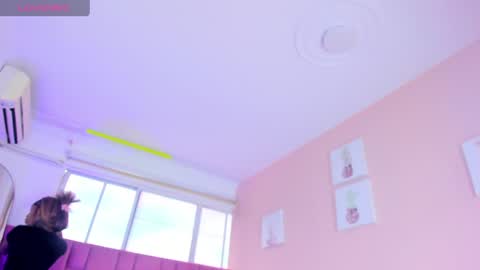 sweet_stacie online show from April 21, 1:17 pm