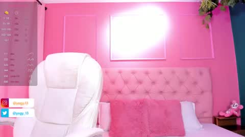 Yeileen online show from March 1, 5:49 pm