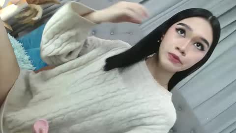 sweet_tatiana28 online show from June 6, 12:32 pm