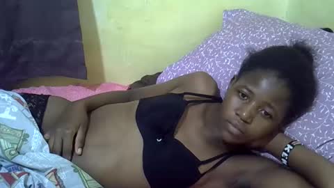 Snapshot of sweet_tattiana chatting on June 8, 11:05 pm Tatty online show from June 8, 11:05 pm