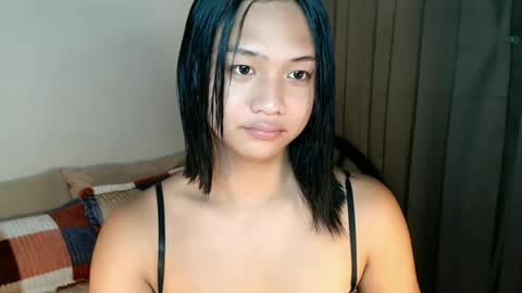 Snapshot of sweet_tenshi chatting on June 16, 3:42 am tenshi online show from June 16, 3:42 am
