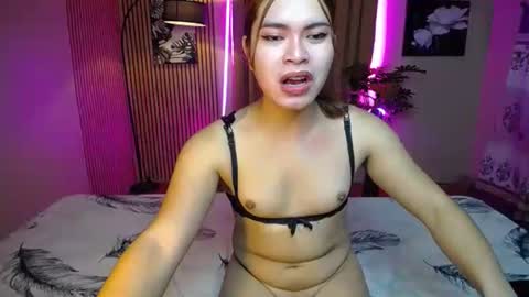 sweet_trexie online show from October 22, 1:06 am