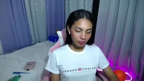 Trisha online show from February 15, 8:22 am