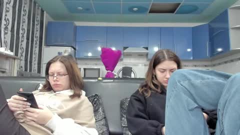 sweet_violetti online show from March 3, 7:06 pm