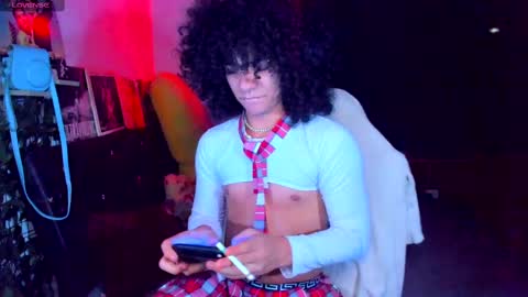 Snapshot of sweet_vond chatting on February 27, 3:25 am Steven independent model online show from February 27, 3:25 am
