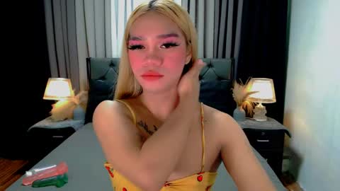 bea takashi  online show from April 24, 10:07 am