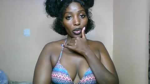 Snapshot of sweet_zuri3 chatting on May 28, 9:34 pm zuri online show from May 28, 9:34 pm