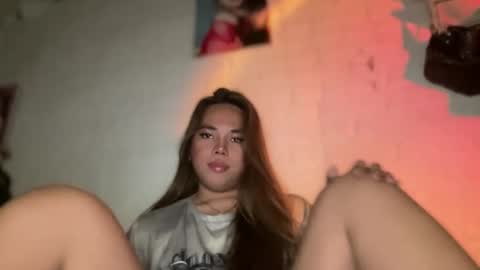 Snapshot of sweetalexa19 chatting on December 24, 2:32 am alexa your one and only queen online show from December 24, 2:32 am