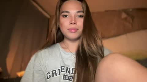 Snapshot of sweetalexa19 chatting on February 13, 8:03 pm alexa your one and only queen online show from February 13, 8:03 pm