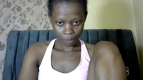 LIANAH online show from November 4, 7:02 pm