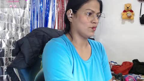 Snapshot of sweetalmaa chatting on September 14, 11:53 am Alma online show from September 14, 11:53 am