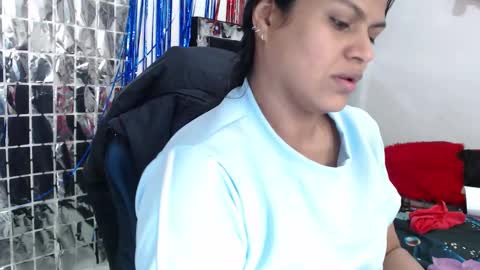 Snapshot of sweetalmaa chatting on September 26, 10:08 am Alma online show from September 26, 10:08 am