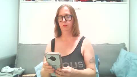 sweetandnaughty123 online show from February 11, 4:06 am