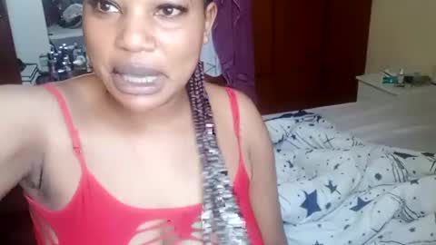 Snapshot of sweetateka chatting on January 24, 8:02 am Sweetateka online show from January 24, 8:02 am