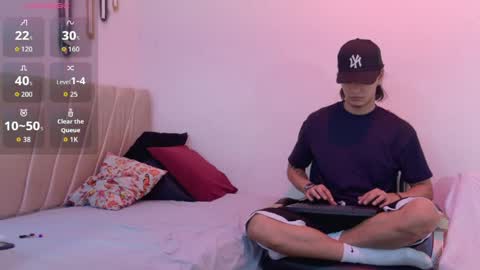 sweetauracouple online show from June 8, 12:27 pm
