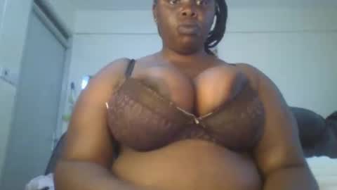 sweetbaby46 online show from September 14, 7:29 am