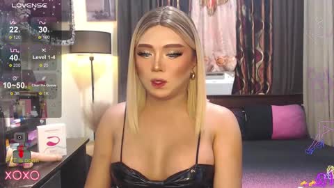 bella online show from December 22, 7:54 am