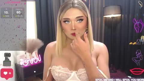 bella online show from January 22, 11:45 am