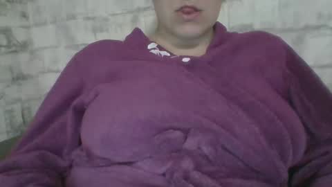 sweetbesty5322 online show from March 30, 7:15 pm